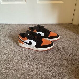 Air Jordan 1 Low Shattered Backboard - Orange
